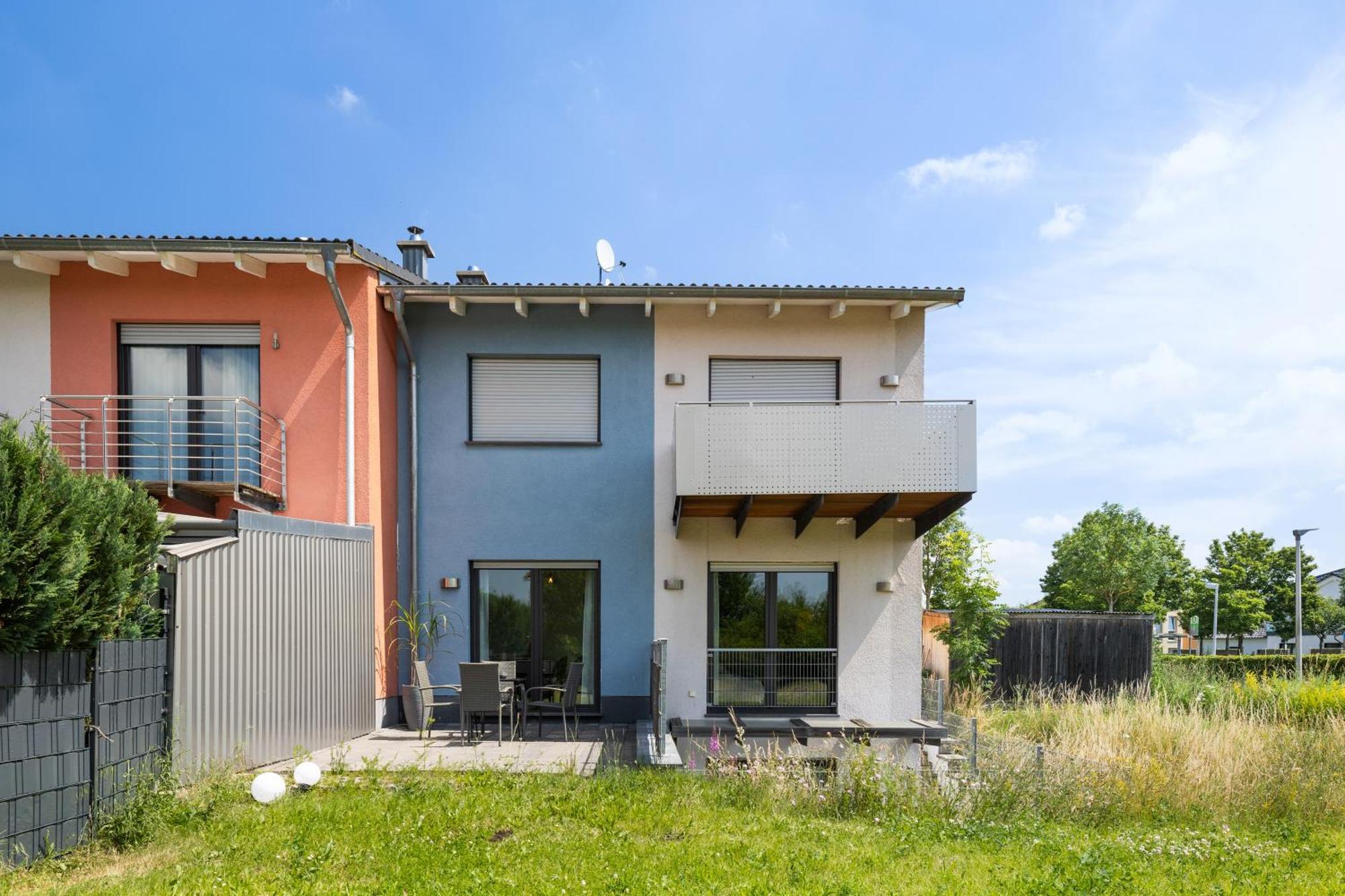 Fewo Moritz Mit Kleiner Terrasse Und Stellplatz Coburg Exterior foto
